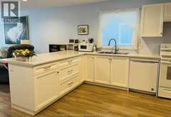 105 Moonstone CRESCENT | Chatham Ontario | Slide Image Nine