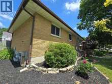 83 HOLLAND AVENUE | Chatham Ontario | Slide Image Three