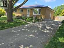 83 HOLLAND AVENUE | Chatham Ontario | Slide Image Five