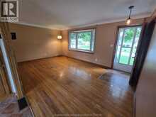 83 HOLLAND AVENUE | Chatham Ontario | Slide Image Nine
