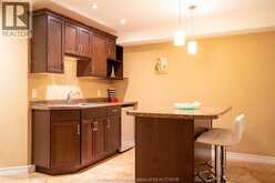 27 McIntosh AVENUE | Chatham Ontario | Slide Image Thirty