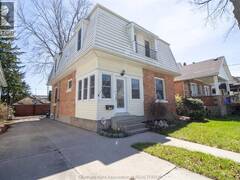 132 Patteson AVENUE Chatham Ontario, N7M 1T8