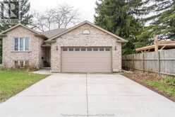 30 St Michael AVENUE | Chatham Ontario | Slide Image Two