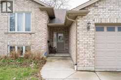 30 St Michael AVENUE | Chatham Ontario | Slide Image Three