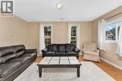 39 MCGEORGE STREET | Chatham-Kent Ontario | Slide Image Twelve