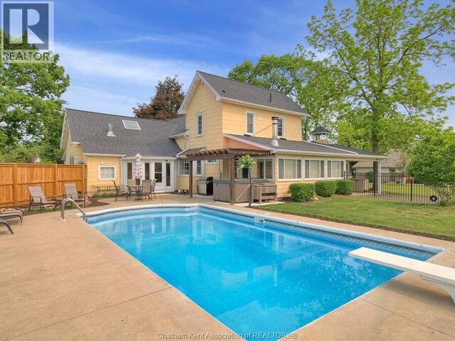 42 Middleton LINE Wheatley Ontario, N0P 2P0 - 3 Bedrooms Waterfront Home For sale