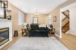 34 Queensway DRIVE | Chatham Ontario | Slide Image Fourteen