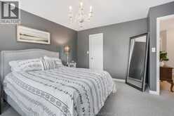 34 Queensway DRIVE | Chatham Ontario | Slide Image Thirty