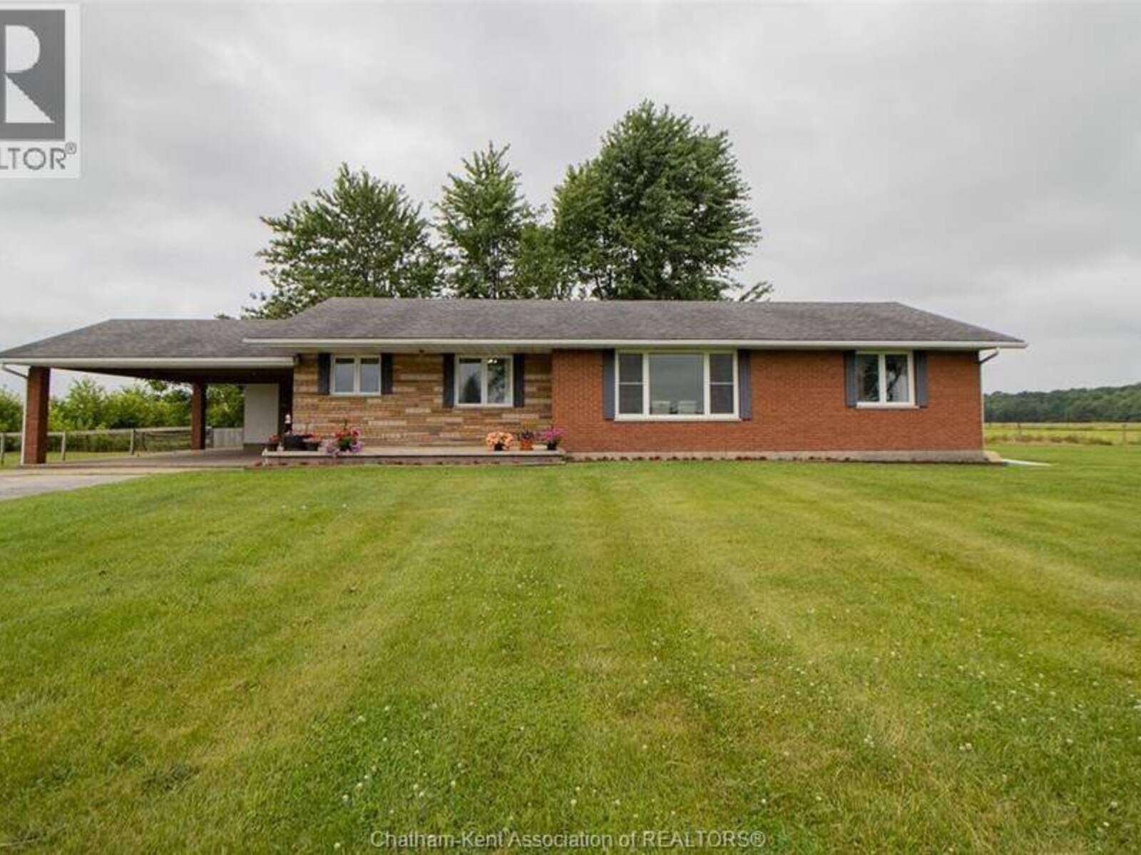 12825 GRAHAM ROAD, West Elgin, Ontario N0L 2P0