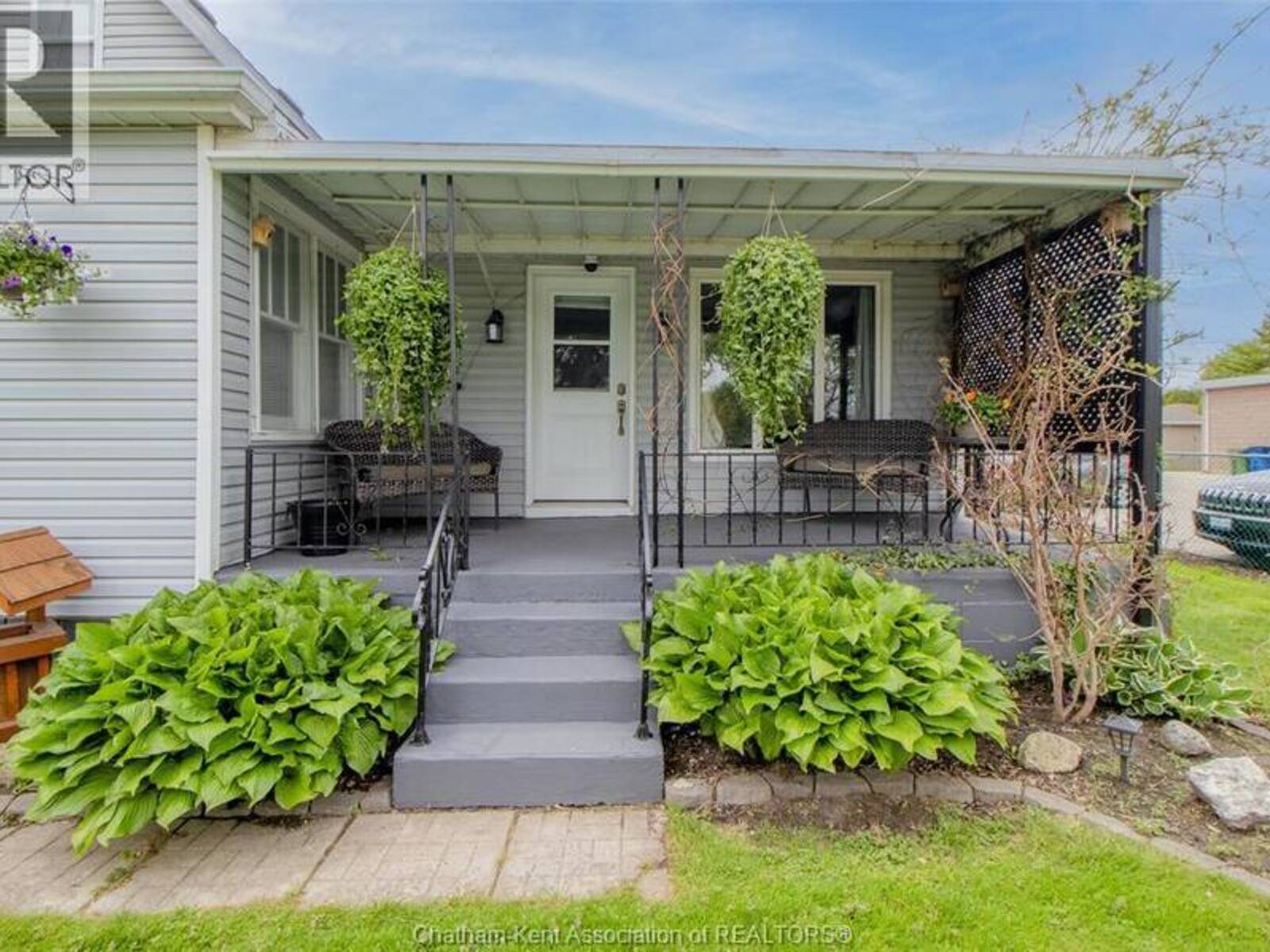 100 Taylor AVENUE, Chatham, Ontario N7L 2T8