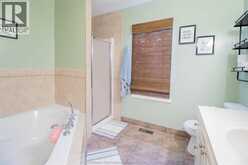 264 Forest STREET | Chatham Ontario | Slide Image Seventeen