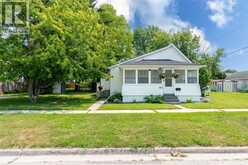 461 Selkirk STREET | Wallaceburg Ontario | Slide Image Thirty-two