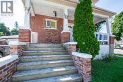 168 Harvey STREET | Chatham Ontario | Slide Image Four