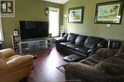 46 Kent STREET | Chatham-Kent Ontario | Slide Image Four