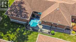 26-21 EARL DRIVE | Chatham Ontario | Slide Image Thirty-five