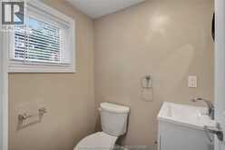 248 PARK AVENUE East | Chatham Ontario | Slide Image Thirteen