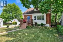 94 Dundas STREET | Wallaceburg Ontario | Slide Image Three