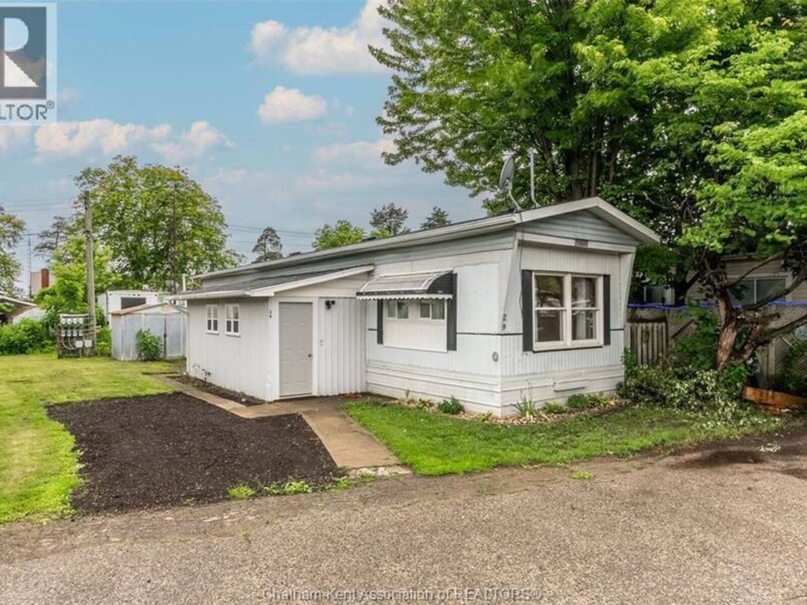 9480 Longwoods ROAD Unit# 29, Chatham, Ontario N7M 5J7