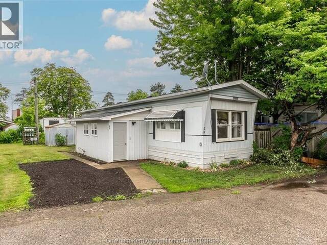 9480 Longwoods ROAD Unit# 29 Chatham Ontario, N7M 5J7 - 2 Bedrooms Home For Sale
