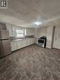 82 Taylor AVENUE | Chatham Ontario | Slide Image Four