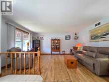 93 GREGORY DRIVE | Chatham Ontario | Slide Image Ten