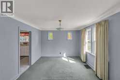 17 Grand AVENUE | Wallaceburg Ontario | Slide Image Fifteen