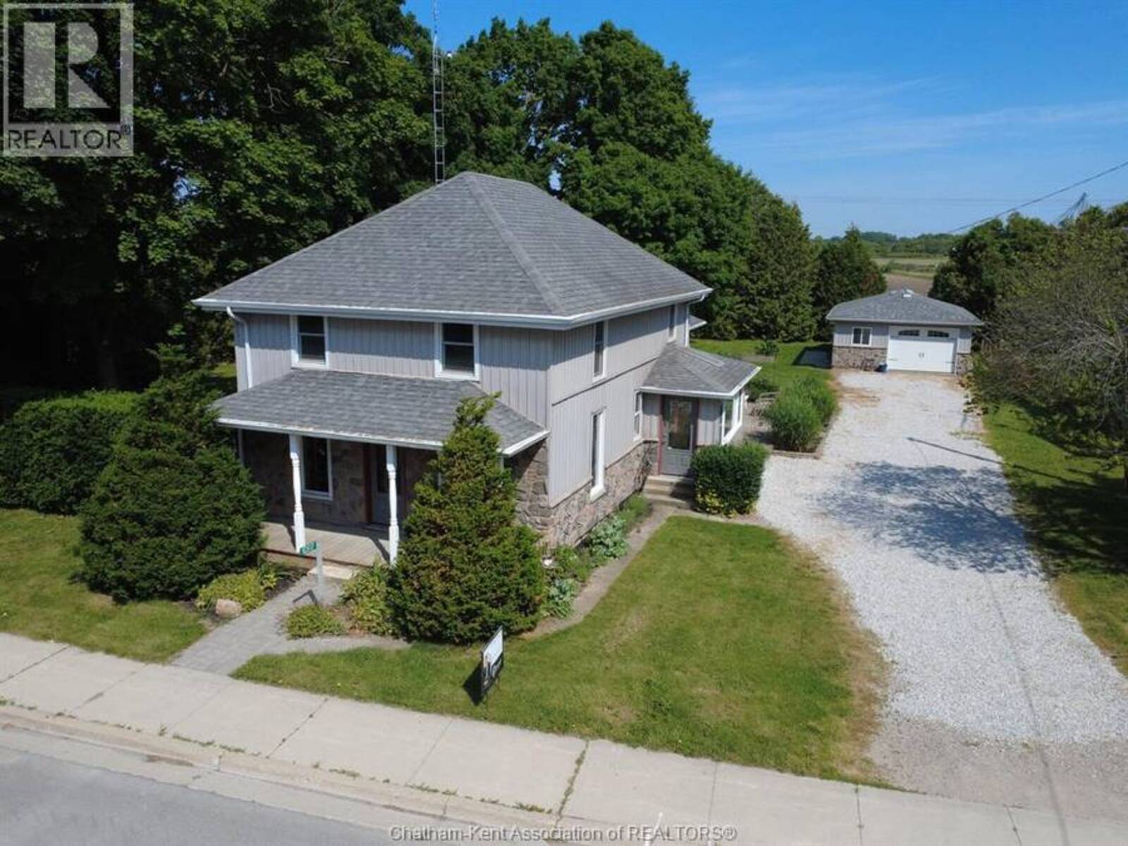 10517 Longwoods ROAD, Chatham, Ontario N7M 5J7
