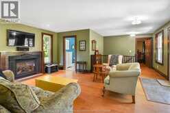 10517 Longwoods ROAD | Chatham Ontario | Slide Image Thirty-one