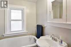 10517 Longwoods ROAD | Chatham Ontario | Slide Image Forty-eight
