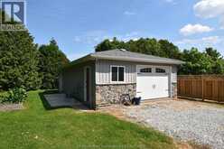 10517 Longwoods ROAD | Chatham Ontario | Slide Image Five