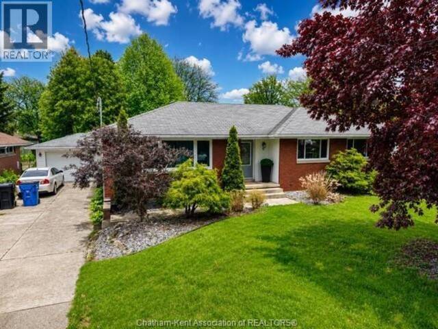 9 Owen AVENUE Chatham Ontario, N7L 3W8 - 3 Bedrooms Home For Sale