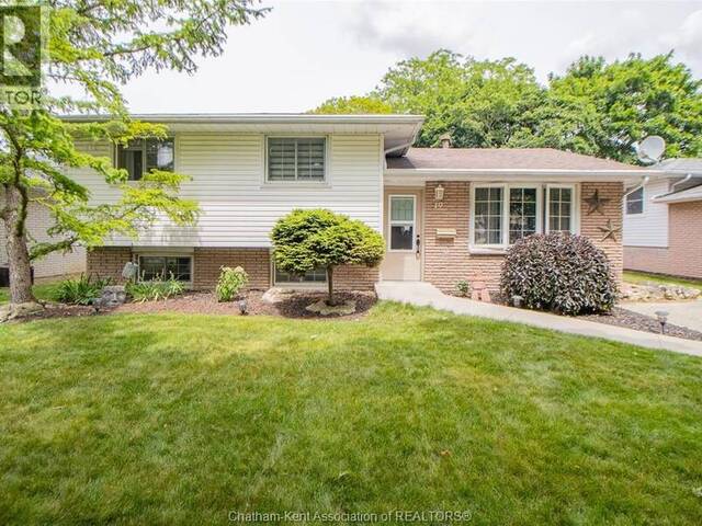 19 Kirkcaldy PLACE Chatham Ontario, N7L 4H7 - 4 Bedrooms Home For Sale