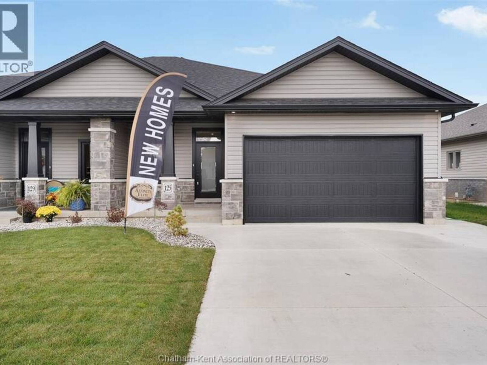 105 Brighton PLACE, Chatham, Ontario N7L 0G7