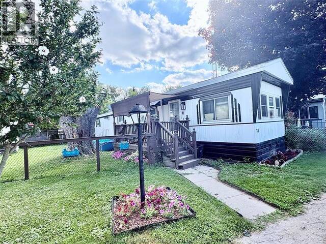 9480 LONGWOODS ROAD Unit# 23 Chatham Ontario, N7M 5J7 - 2 Bedrooms Home For Sale