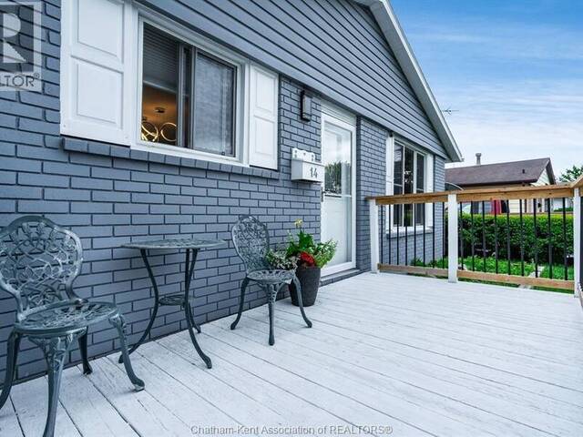 14 GREENBRIAR TRAIL Wallaceburg Ontario, N8A 4V4 - 4 Bedrooms Home For Sale