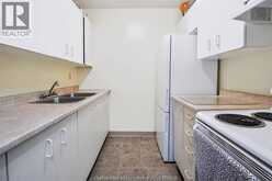 130 Park AVENUE East Unit# 404 | Chatham Ontario | Slide Image Three