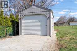16 ARTHUR DRIVE | Chatham Ontario | Slide Image Thirty-five