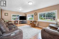 214 BALDOON ROAD | Chatham Ontario | Slide Image Thirteen