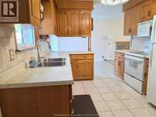 48 Ardleigh DRIVE | Chatham Ontario | Slide Image Ten