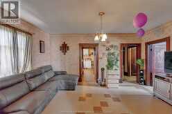 106 St. George STREET | Chatham Ontario | Slide Image Eight