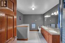 7100 Talbot TRAIL | Chatham-Kent Ontario | Slide Image Thirty-seven