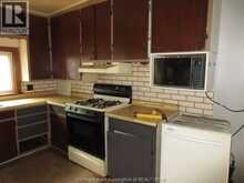 30 Delaware AVENUE | Chatham Ontario | Slide Image Eight