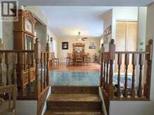 16 Donalda DRIVE | Chatham Ontario | Slide Image Ten