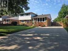 16 Donalda DRIVE | Chatham Ontario | Slide Image Three