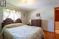 22 PEMBROKE CRESCENT | Chatham Ontario | Slide Image Eighteen