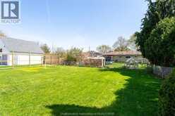 22 PEMBROKE CRESCENT | Chatham Ontario | Slide Image Forty-one