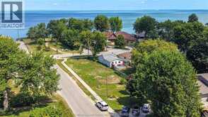6415 ST CLAIR ROAD | Lakeshore Ontario | Slide Image Three