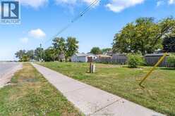 6415 ST CLAIR ROAD | Lakeshore Ontario | Slide Image Seven