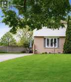4 Donalda DRIVE | Chatham Ontario | Slide Image One