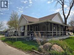 106 Park Avenue E AVENUE Chatham Ontario, N7M 3V4